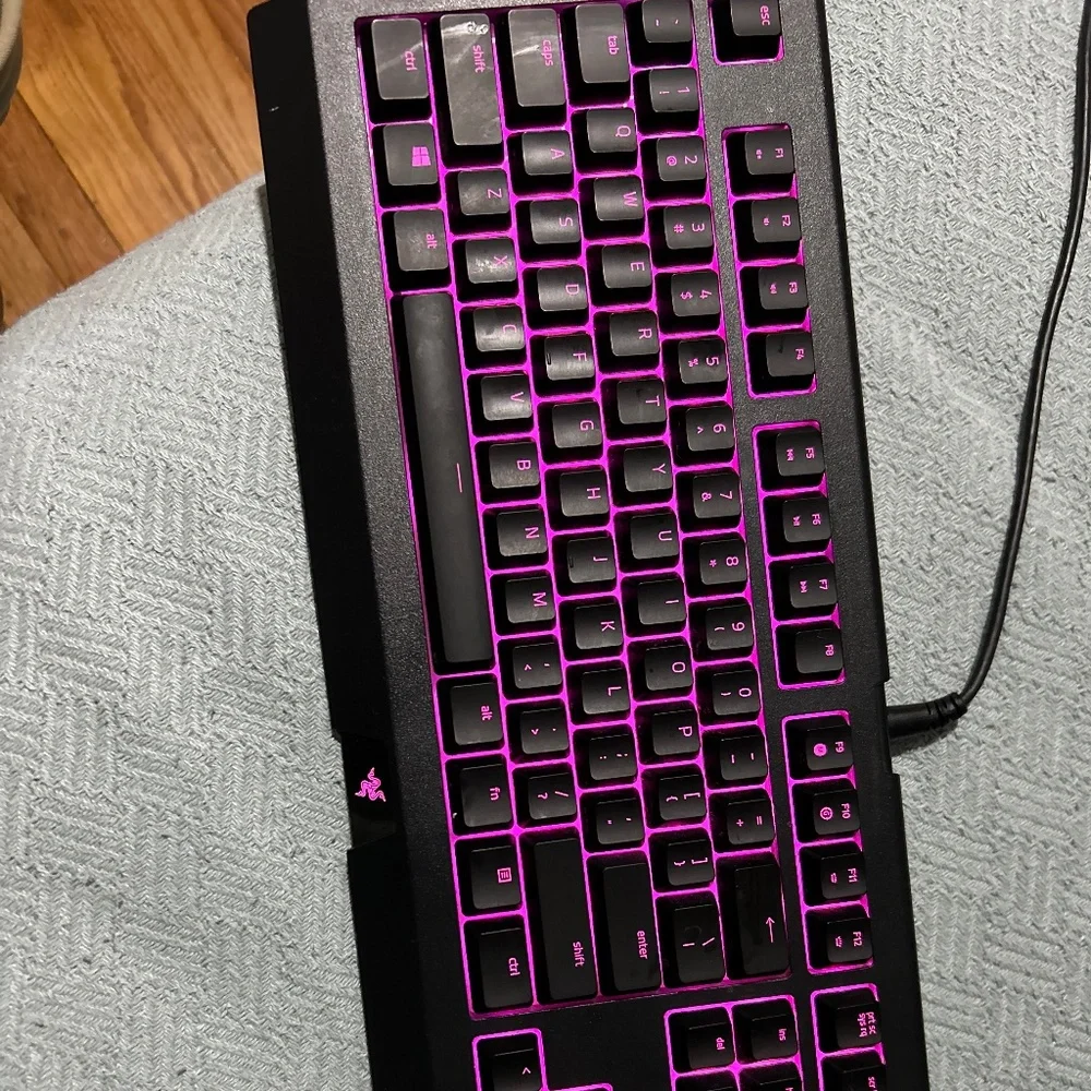 Razer cynosa chrome keyboard 100% 75$